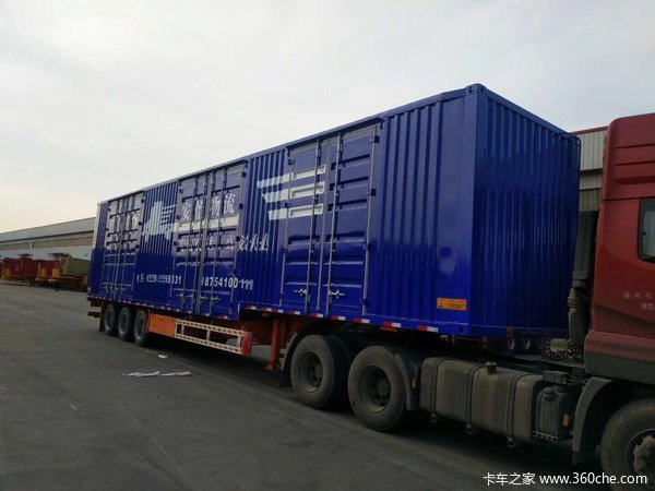 集装箱骨架车，物流主力车型！集装箱式半挂车图片