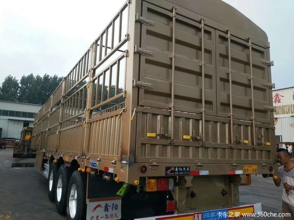 13米花篮出售仓栅式半挂车图片