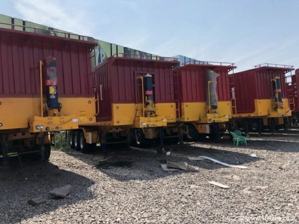 60轻型侧翻，8米–11米后翻自卸自卸半挂车图片