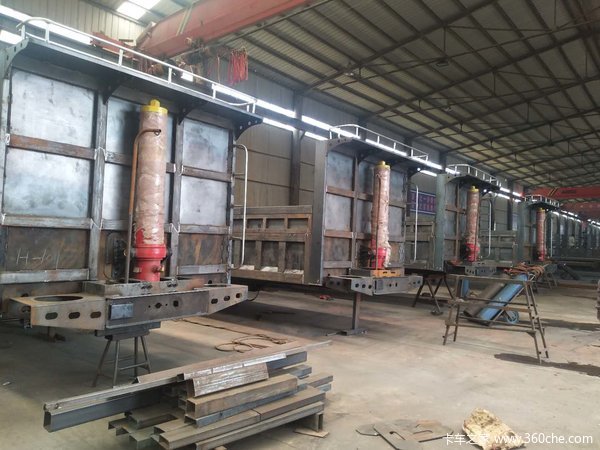 8.5*2.55*1.8后翻自卸半挂车自卸半挂车图片