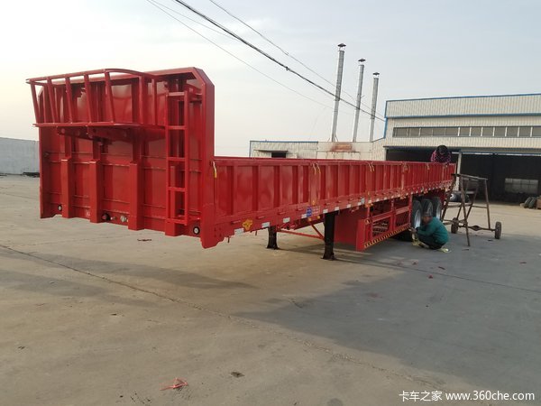 13X2.55X0.6米超轻型标准半挂车，自重5.3吨保啦45吨栏板式半挂车图片