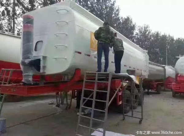 罐式后翻自卸车罐式半挂车图片