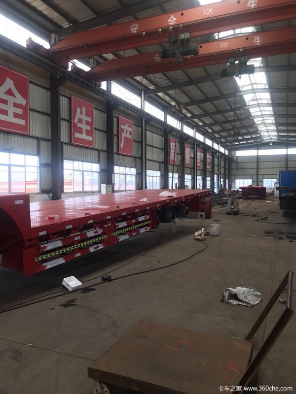 13.75米3米宽低平板半挂车图片