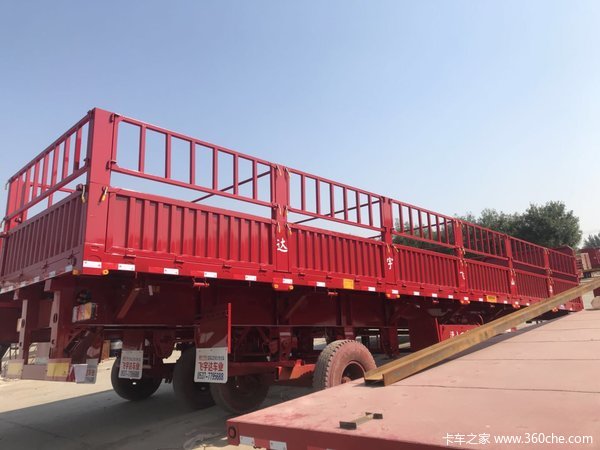 13米标车侧翻栏板式半挂车图片