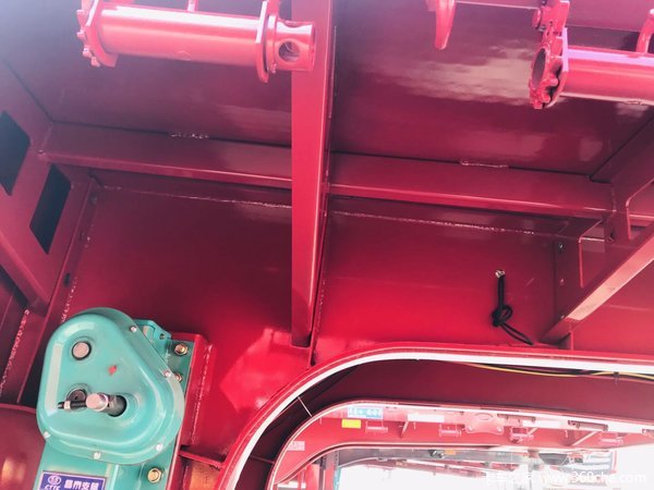 17.5米大板替代车型13.75×3米低平板低平板半挂车图片