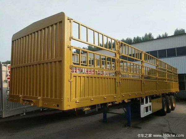 轻型仓栏半挂车自重5.8吨包拉70所有钢材为980型号高强钢材仓栅式半挂车图片