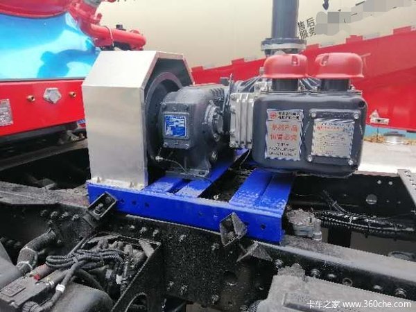 全国最轻罐车，自重5.3吨罐式半挂车图片