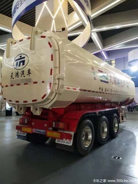 罐式后翻，可上户长度8.5米.9米，9.5米，粉粒物料运输半挂车图片