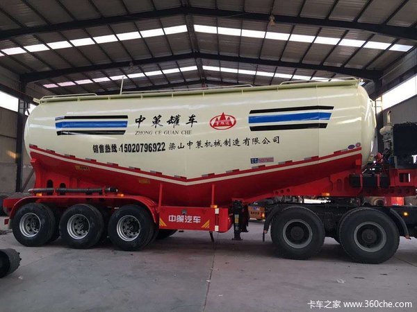 2019新款超轻型罐车粉粒物料运输半挂车图片