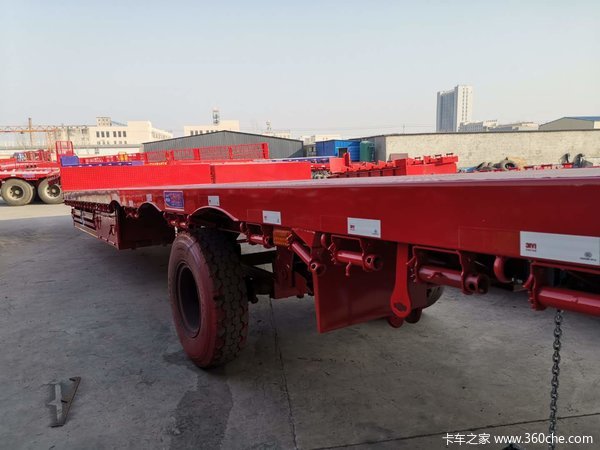 前后等宽十三米七五三米宽低平板低平板半挂车图片