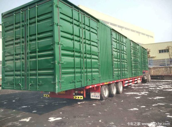 各种规格尺寸的厢车集装箱式半挂车图片