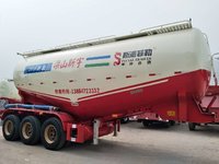 最轻型水泥下灰罐车新宇斯派菲勒粉粒物料运输半挂车图片