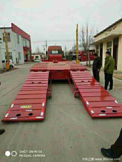 13米平板低平板半挂车平板式半挂车图片