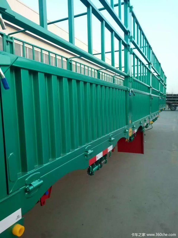 13*苍蓝半挂车仓栅式半挂车图片