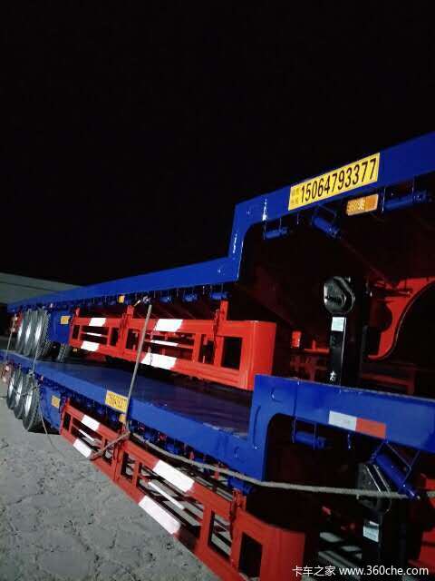 13.75*3米，前后等宽，自重轻，可集中载货低平板半挂车图片