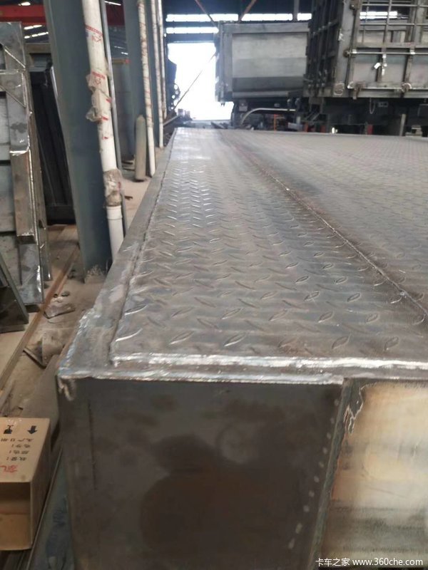 车好不好看钢材！这个做不了假！栏板式半挂车图片