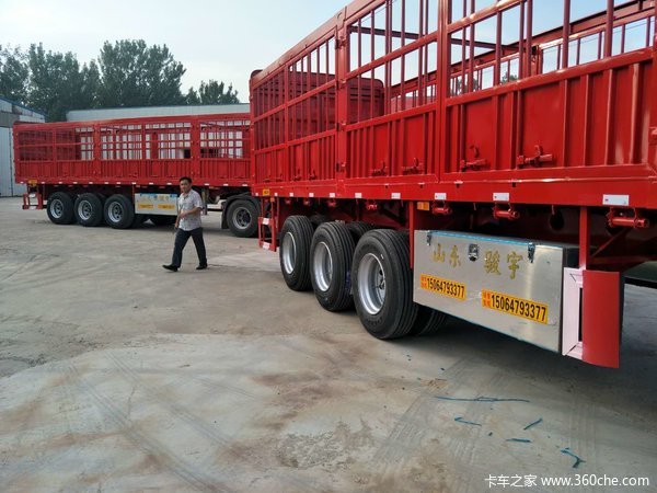 量身打造，为客户制造专业运输装备！！！自卸半挂车图片