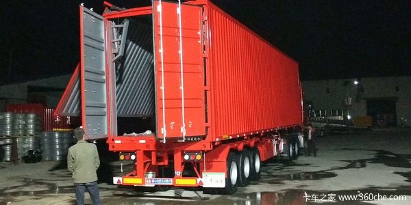 翼展式半挂骨架式集装箱半挂车图片