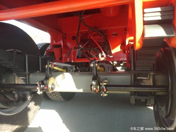 11米---13标箱侧翻自重6.2----6.7T自卸半挂车图片