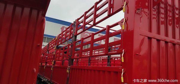 云南专属定制花栏车仓栅式半挂车图片