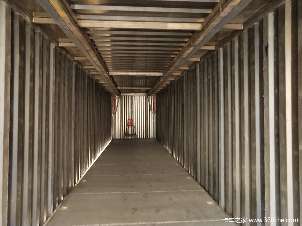 展翼箱骨架箱一体分体骨架式集装箱半挂车图片