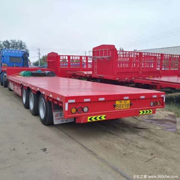 13.75米长3米等宽大板挖掘机运输车，大件运输三线六轴低平板半挂车图片