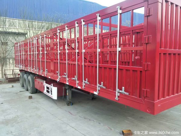 苍蓝式半挂车，整车高强材质，可选对开门，上下分体式开门仓栅式半挂车图片