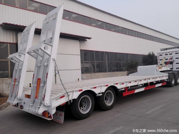 最新公告长14米X宽3米前后等宽全国可上户低平板半挂车图片