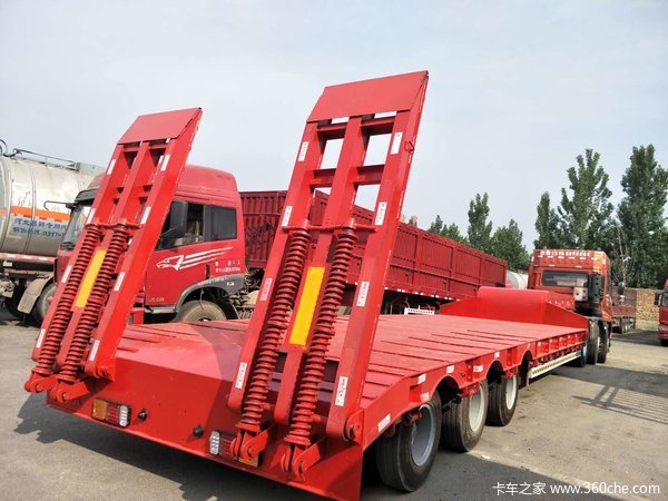 我公司生产各种半挂车自卸半挂车图片