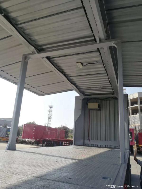 大运13.75米翼开启厢式半挂车厢式半挂车图片