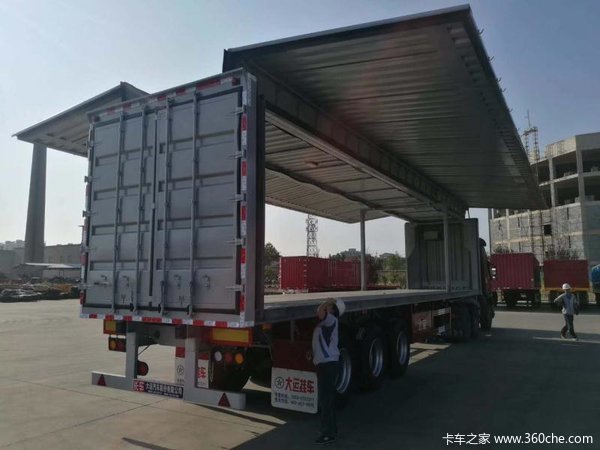 大运13.75米翼开启厢式半挂车厢式半挂车图片