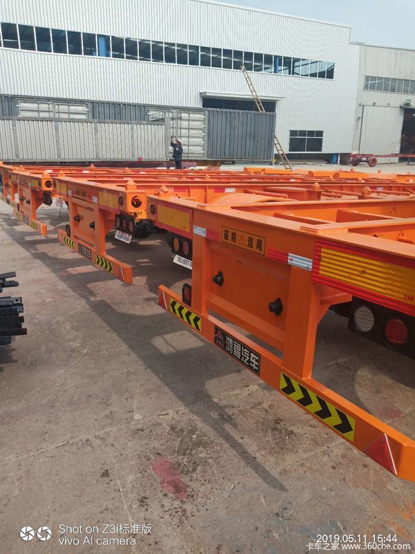 20英尺，40英尺，45英尺精品骨架半挂车骨架式集装箱半挂车图片