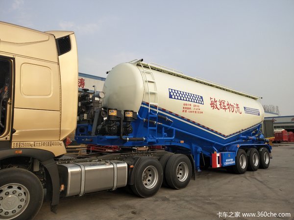 最轻的罐车粉粒物料运输半挂车图片