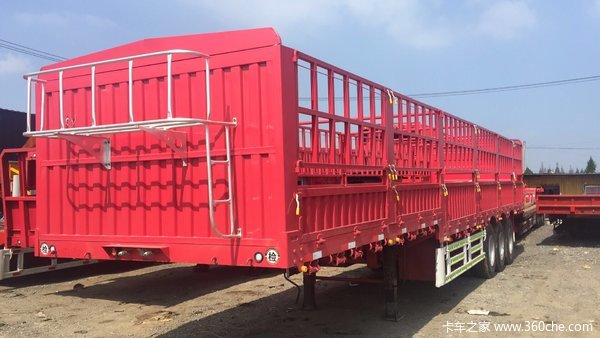 13米半挂车自重轻强度高支持以旧换新以重换轻栏板式半挂车图片