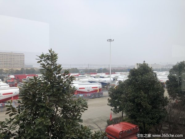 自重轻打灰快支持以旧换新以重换轻罐式半挂车图片