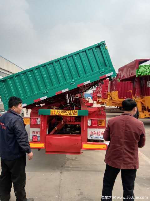 13＊2.55＊0.6撤翻自卸半挂车图片