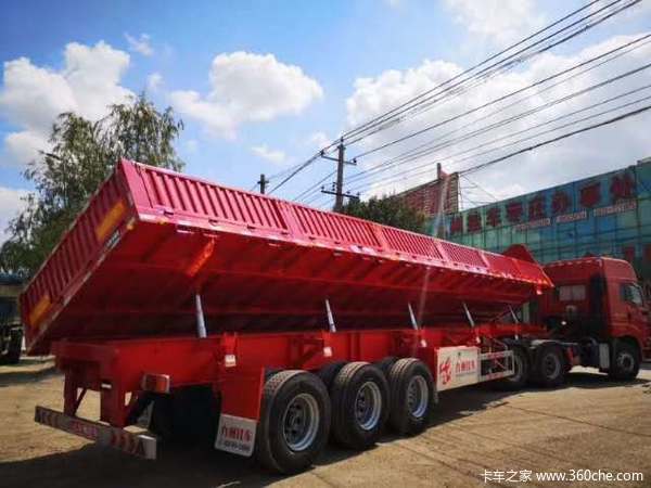 13＊2.55＊0.6撤翻自卸半挂车图片