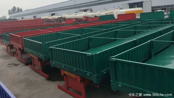 厂家直销，底价定做侧翻半挂车自卸半挂车图片