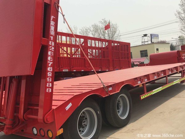 挖掘机板低平板半挂车图片