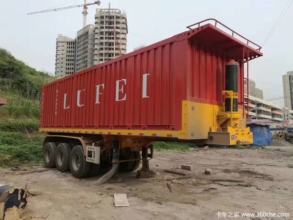 长度9米宽度2.55米高度2米后翻半挂车自卸半挂车图片
