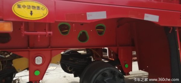 他来了，他来了，锣响挂车来了。大量现车供你选择，缩短您的周期用了都说好仓栅式半挂车图片