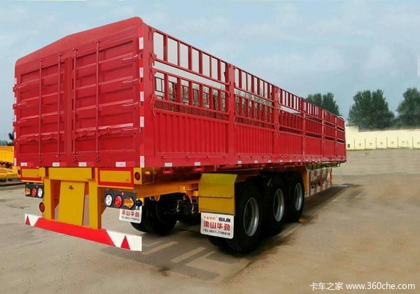 高端轻型仓栏挂车，危险品仓栏挂车，厂家直销以旧换新，支持全国分期付款！仓栅式半挂车图片