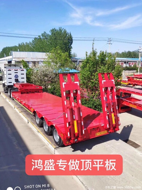 专业订做低平板半挂车厂家直销低价低平板半挂车图片