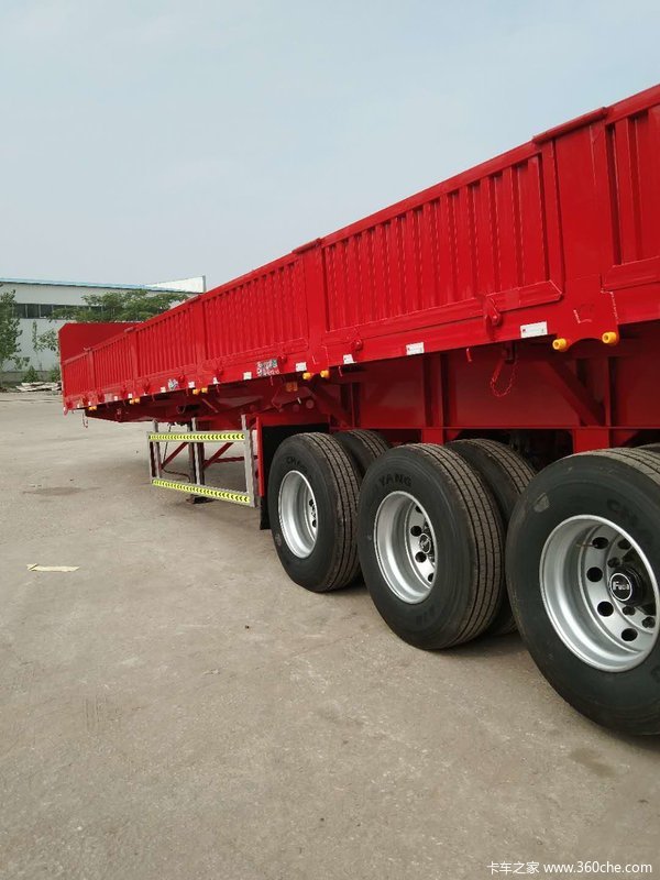 轻量化标载侧翻自卸半挂直销自卸半挂车图片