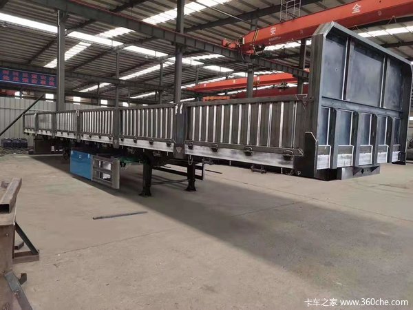 大梁宝钢抗扭曲13米标车侧翻半挂车高栏半挂车支持分期自卸半挂车图片