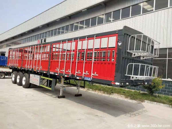 (最新款）超轻型13米仓栏，厂家直销，以旧换新，更结实的半挂车仓栅式半挂车图片