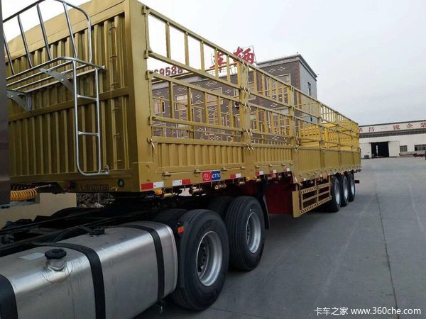 (最新款）超轻型13米仓栏，厂家直销，以旧换新，更结实的半挂车仓栅式半挂车图片