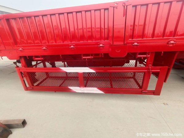 13米标箱栏板式半挂车图片