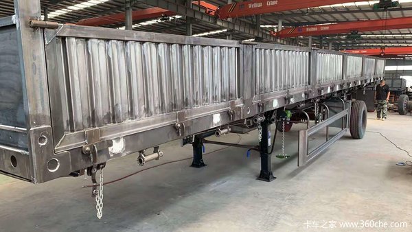 13米轻量化自卸车自卸半挂车图片