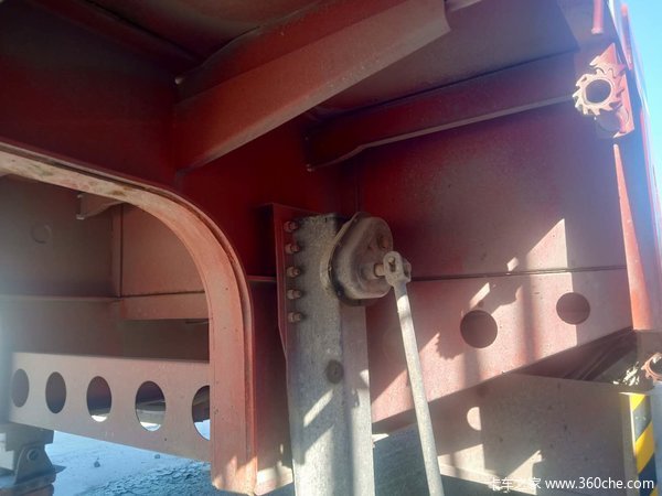 13.75-3米宽低平板半挂车图片